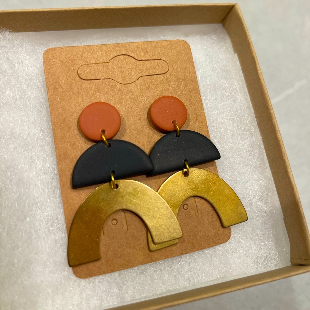 Clay dangling earrings
